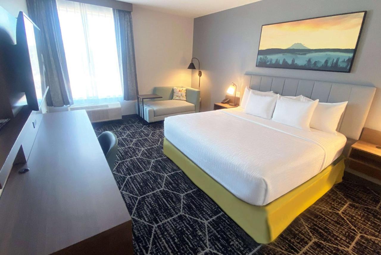 La Quinta Inn & Suites By Wyndham Сентрейлия Экстерьер фото
